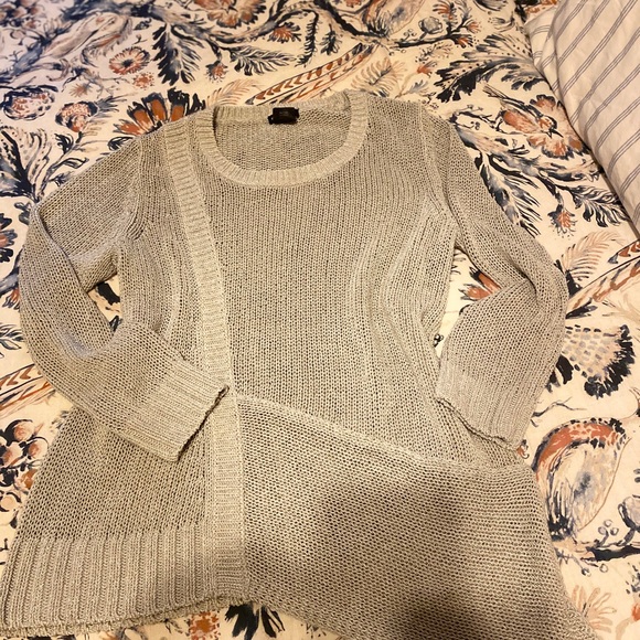 Club Monaco top - Picture 4 of 8